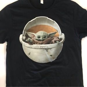 Star Wars Baby Yoda graphic T-shirt size large